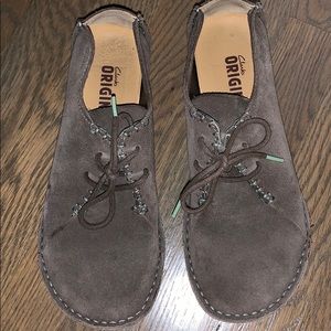 Women’s Clark’s shoes
